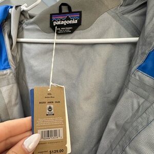 Men’s Patagonia Rain jacket/pullover NWT